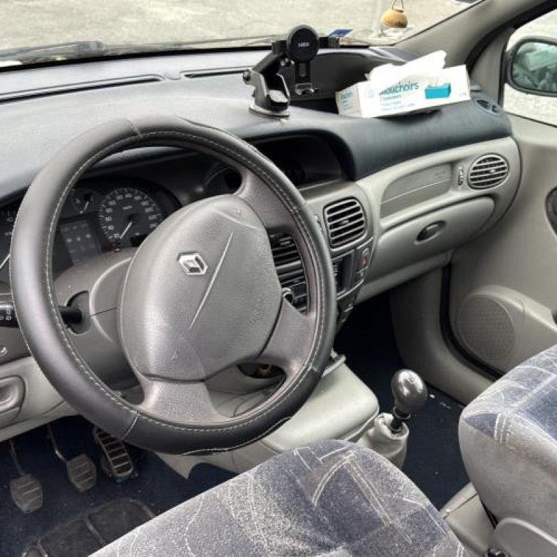 Verin de coffre RENAULT SCENIC 1 Photo n°15