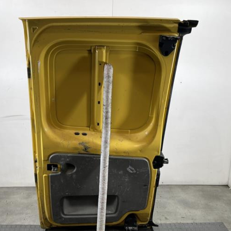 Porte de coffre droit RENAULT TRAFIC 2 Photo n°10