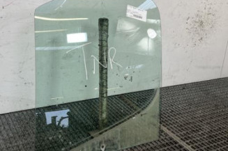 Vitre avant gauche RENAULT TRAFIC 2