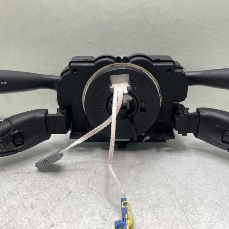 Com (Bloc Contacteur Tournant+Commodo Essuie Glace+Commodo Phare) PEUGEOT 206+ Photo n°1