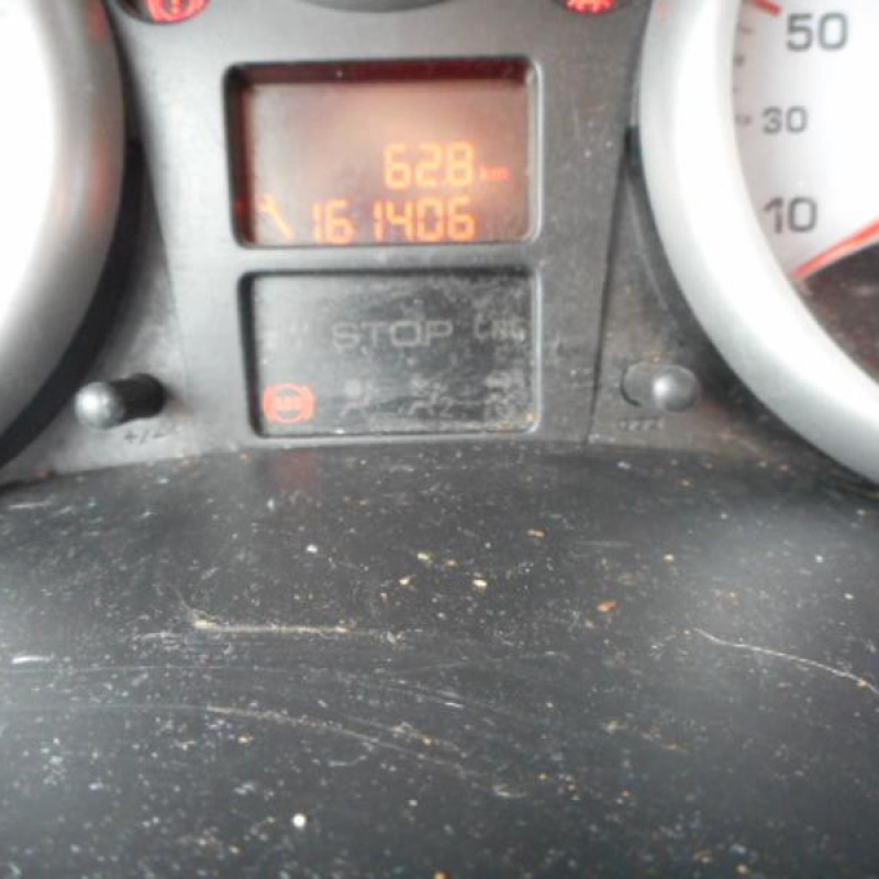 Pedale d'accelerateur PEUGEOT 206+ Photo n°9