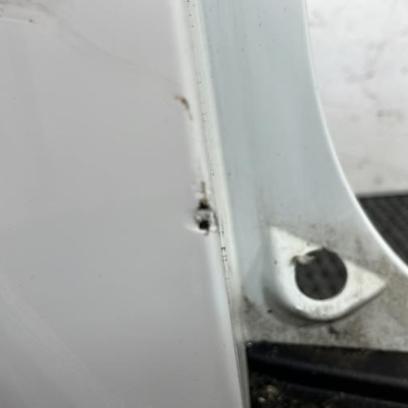 Pare choc arriere RENAULT MEGANE 3 Photo n°3