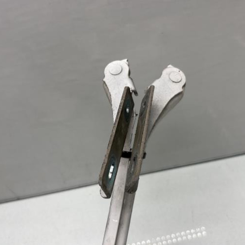 Charniere de capot CITROEN BERLINGO 2 Photo n°3