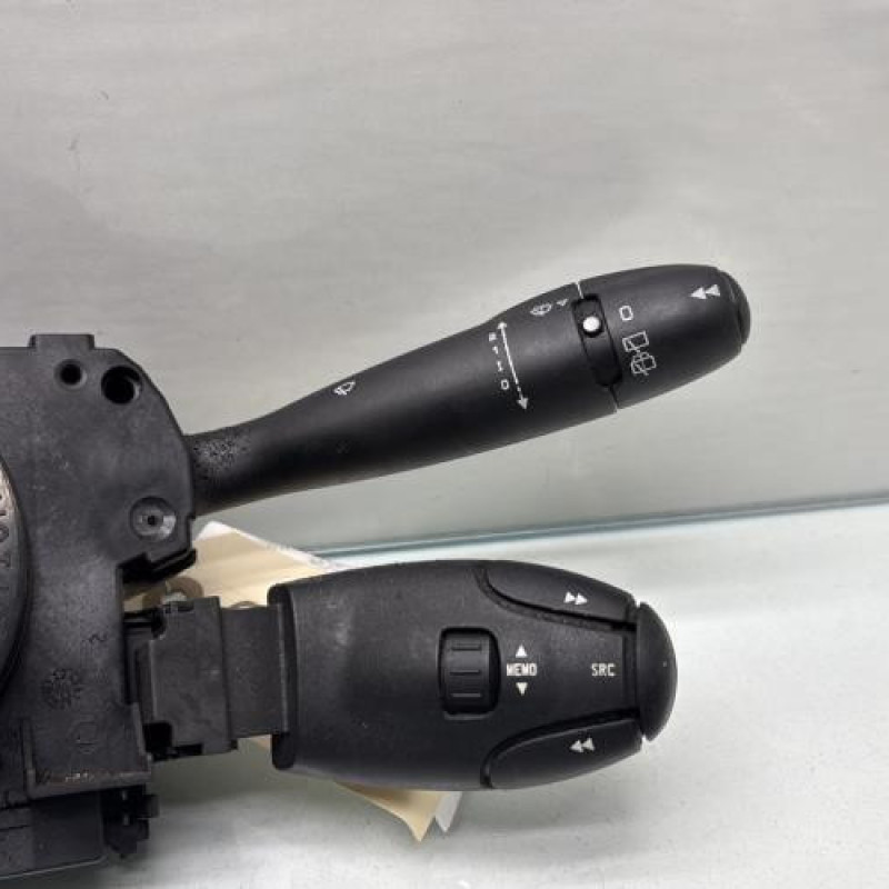 Com (Bloc Contacteur Tournant+Commodo Essuie Glace+Commodo Phare) CITROEN BERLINGO 2 Photo n°4