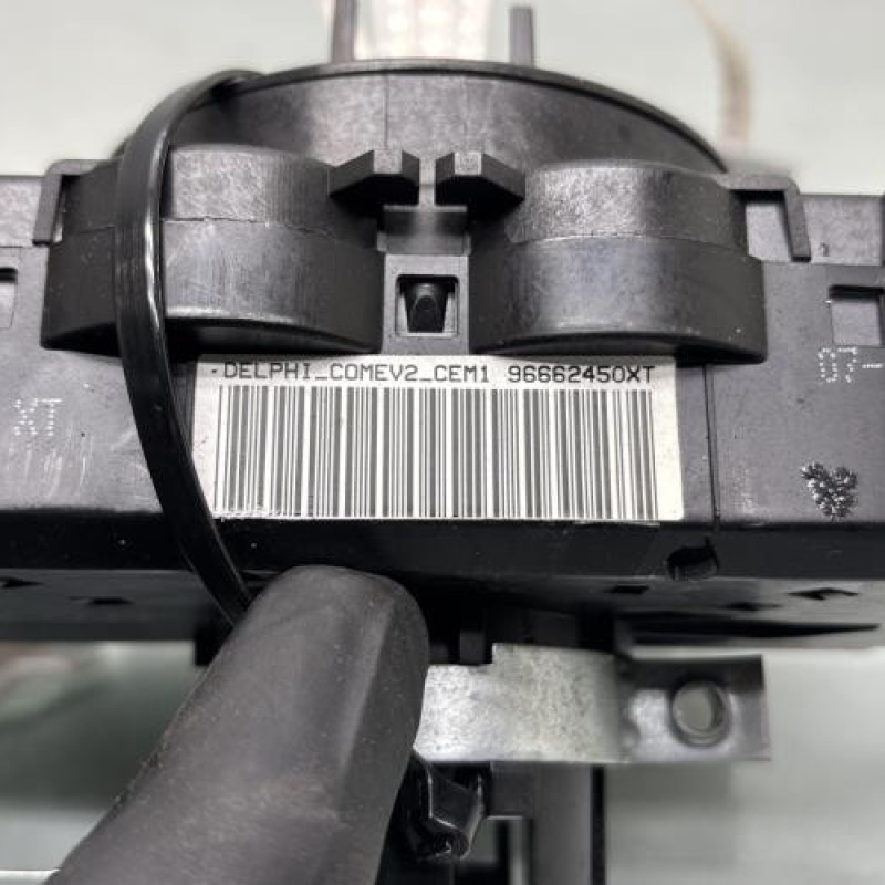 Com (Bloc Contacteur Tournant+Commodo Essuie Glace+Commodo Phare) CITROEN BERLINGO 2 Photo n°9