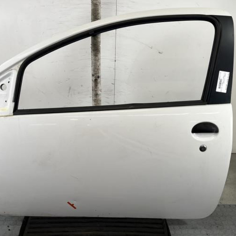 Porte avant gauche CITROEN C1 1 Photo n°1
