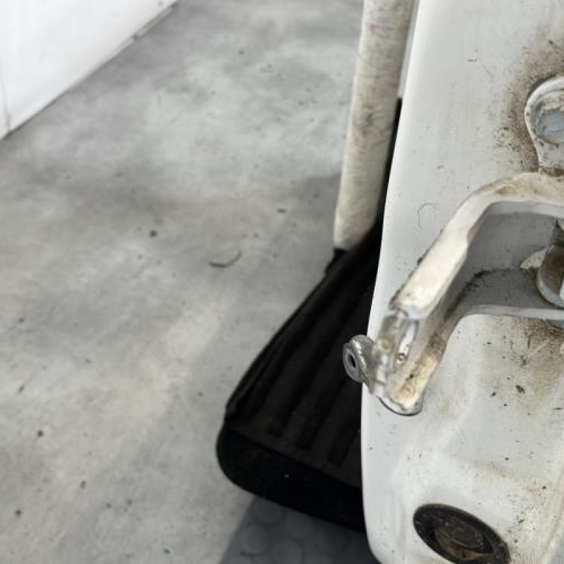 Porte avant gauche CITROEN C1 1 Photo n°4