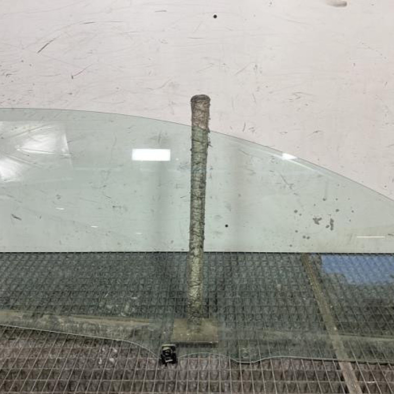 Vitre avant droit CITROEN C1 1 Photo n°1