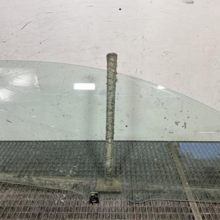 Vitre avant droit CITROEN C1 1 Photo n°1