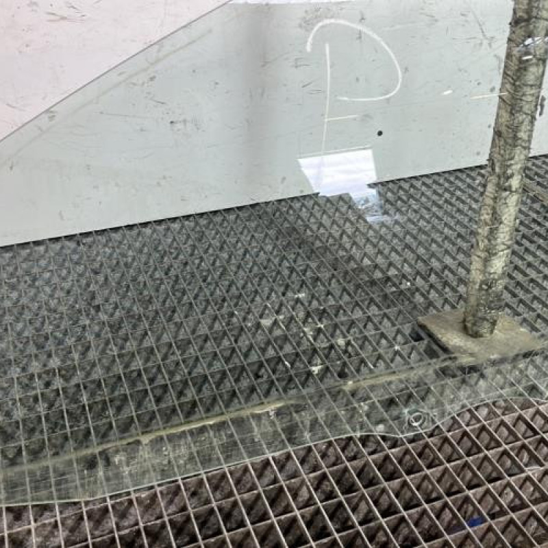 Vitre avant gauche CITROEN C1 1 Photo n°2