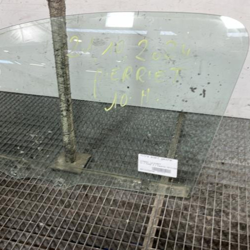 Vitre avant gauche CITROEN C1 1 Photo n°3