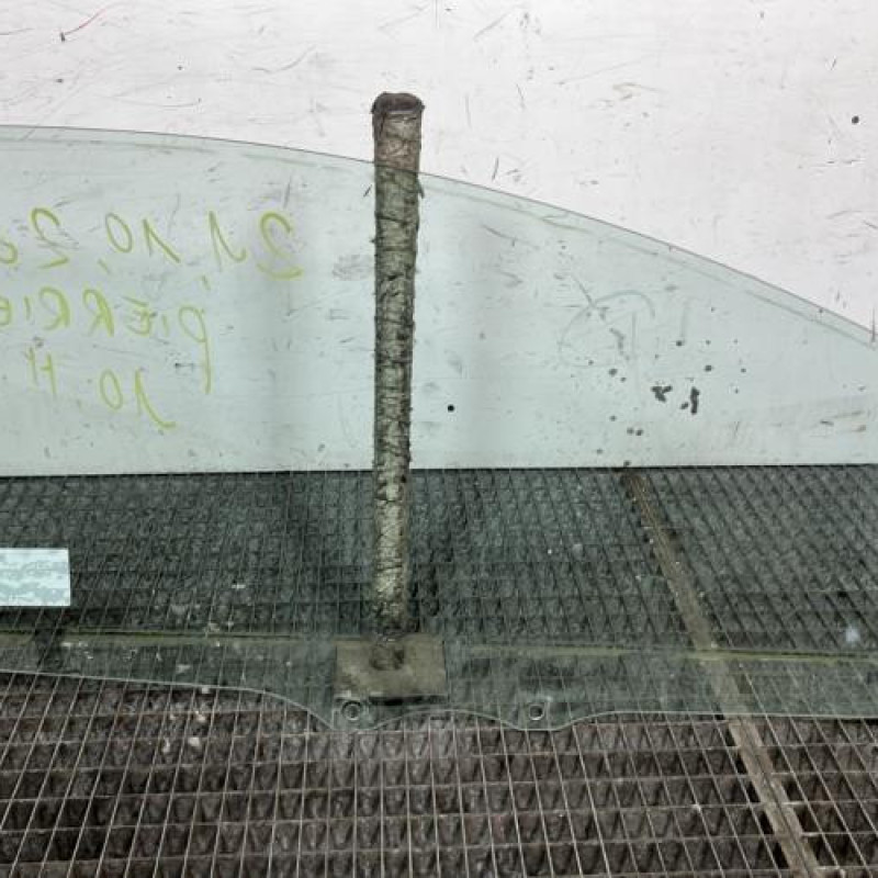 Vitre avant gauche CITROEN C1 1 Photo n°4