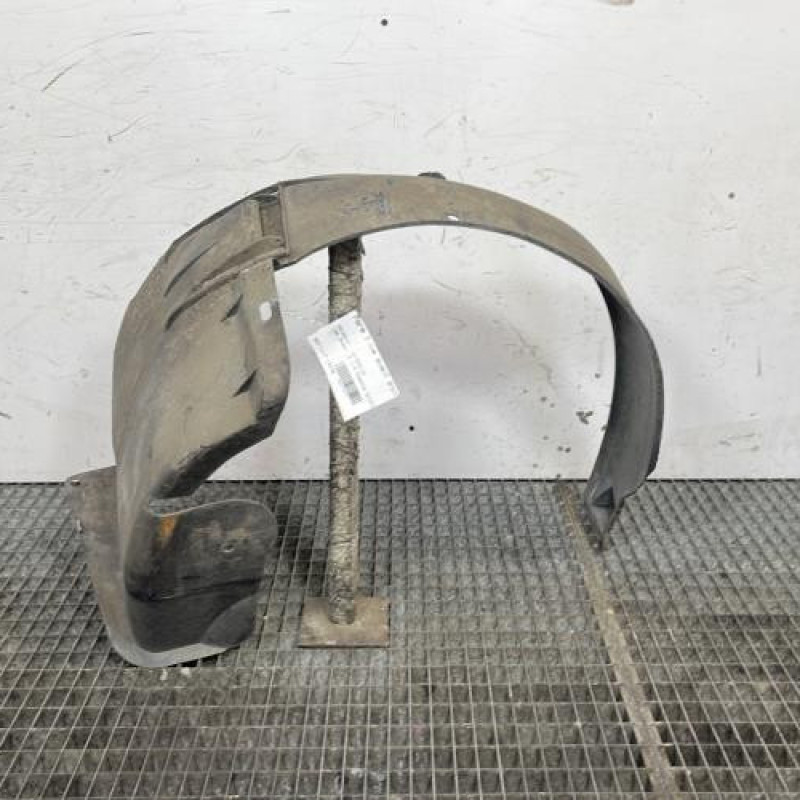 Pare boue avant droit PEUGEOT 106 Photo n°1