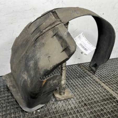 Pare boue avant droit PEUGEOT 106
