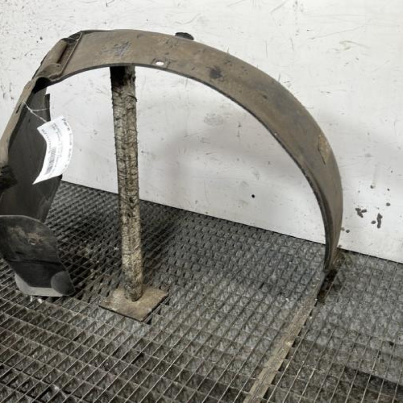 Pare boue avant droit PEUGEOT 106 Photo n°3