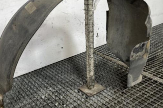 Pare boue avant gauche PEUGEOT 106