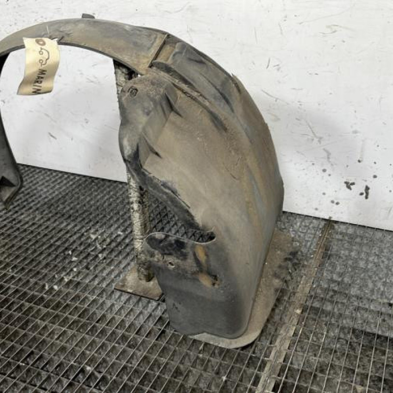 Pare boue avant gauche PEUGEOT 106 Photo n°3