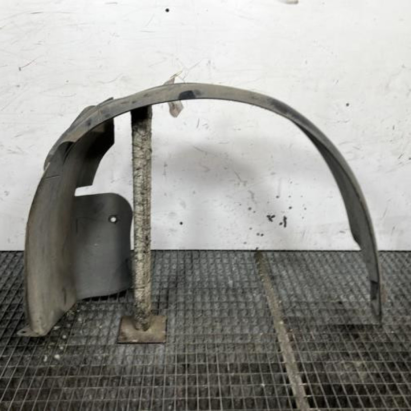 Pare boue avant gauche PEUGEOT 106 Photo n°4