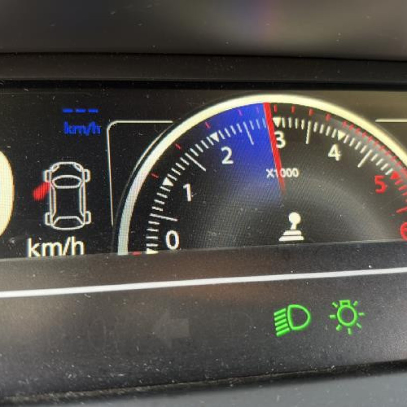 Ecran GPS RENAULT GRAND SCENIC 3 Photo n°15