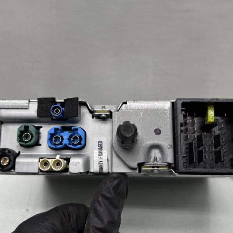 Autoradio d'origine PEUGEOT 2008 1 Photo n°3