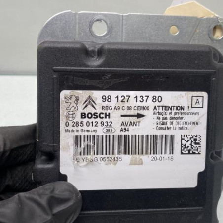 Boitier air bag PEUGEOT 2008 1