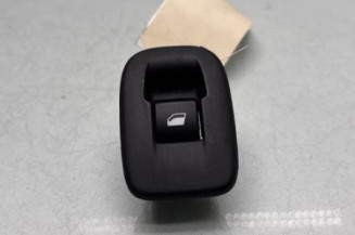 Interrupteur de leve vitre arriere gauche PEUGEOT 2008 1 Photo n°1