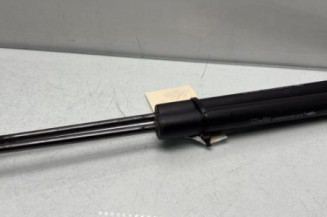 Verin de coffre PEUGEOT 2008 1