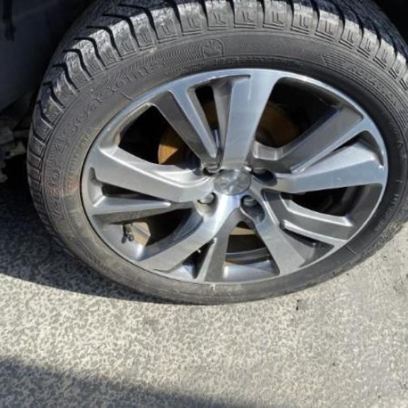 Verin de coffre PEUGEOT 2008 1 Photo n°6