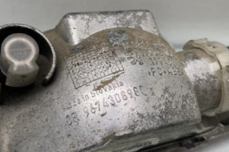 Anti brouillard arriere PEUGEOT 208 1