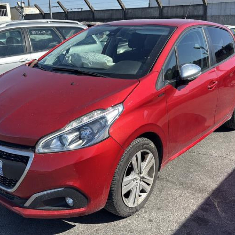 Anti brouillard gauche (feux) PEUGEOT 208 1 Photo n°5