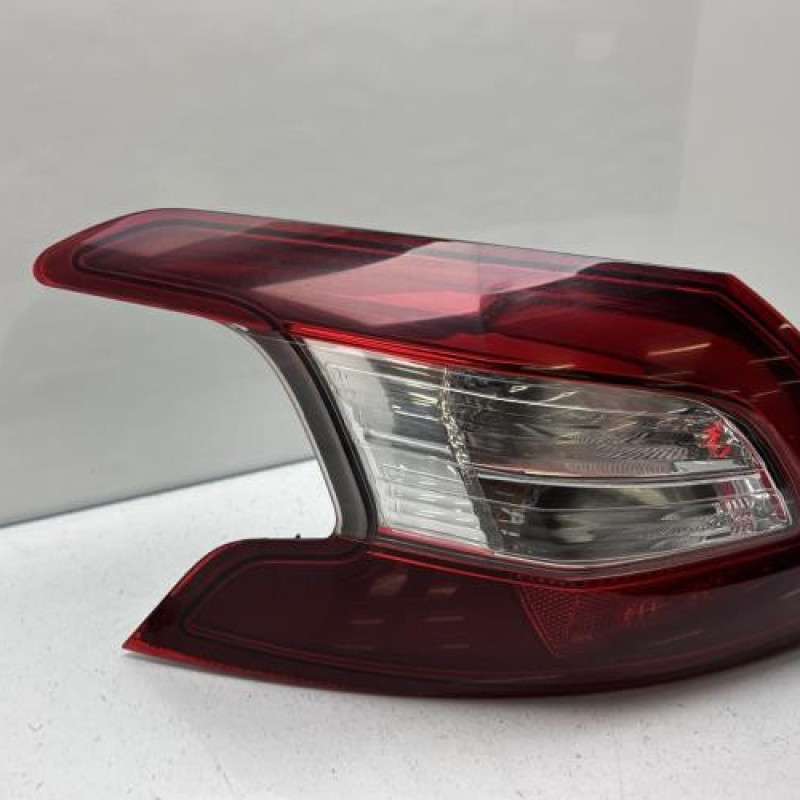 Feu arriere principal gauche (feux) PEUGEOT 308 2 Photo n°2