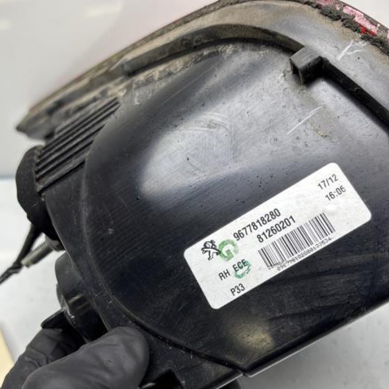 Feu arriere secondaire droit (feux) PEUGEOT 308 2 Photo n°6