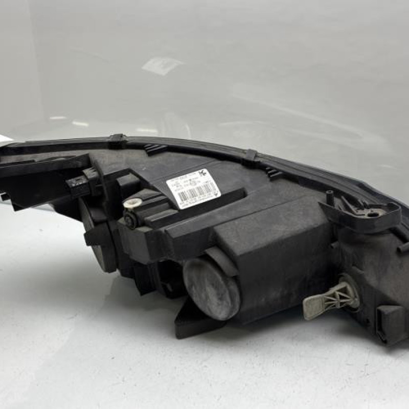 Optique avant principal gauche (feux)(phare) PEUGEOT 308 2 Photo n°8