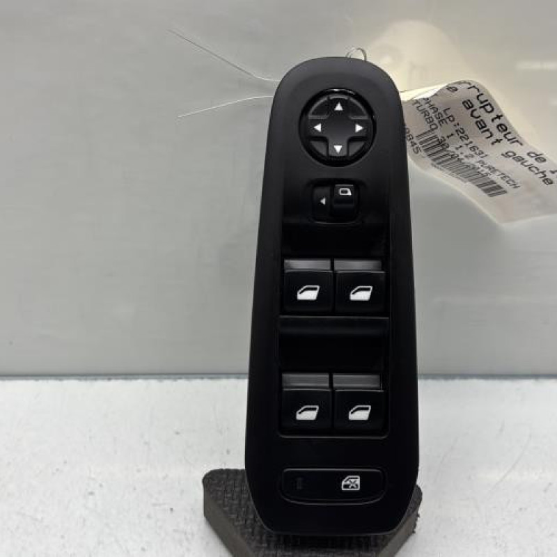 Interrupteur de leve vitre avant gauche PEUGEOT 308 2 Photo n°1