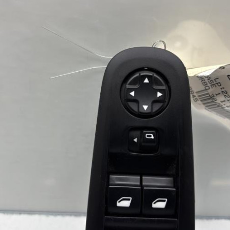 Interrupteur de leve vitre avant gauche PEUGEOT 308 2