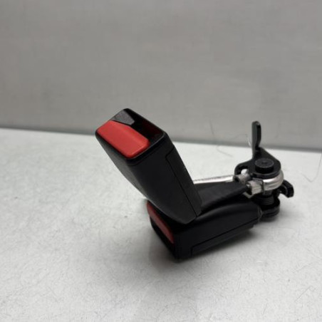 Attache ceinture arriere droit PEUGEOT 2008 1 Photo n°1