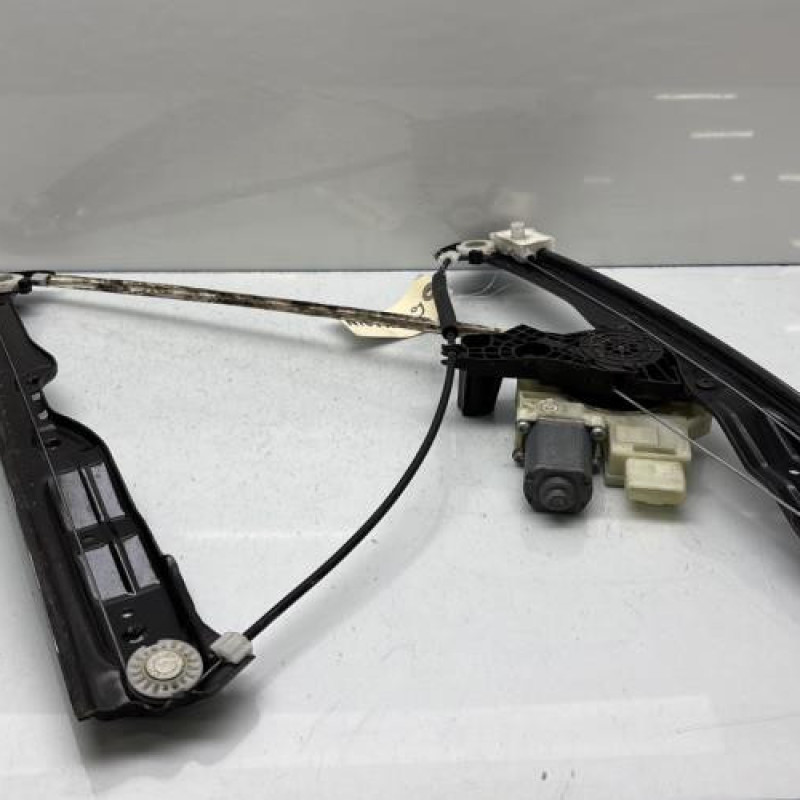 Leve vitre electrique avant droit PEUGEOT 308 2 Photo n°6