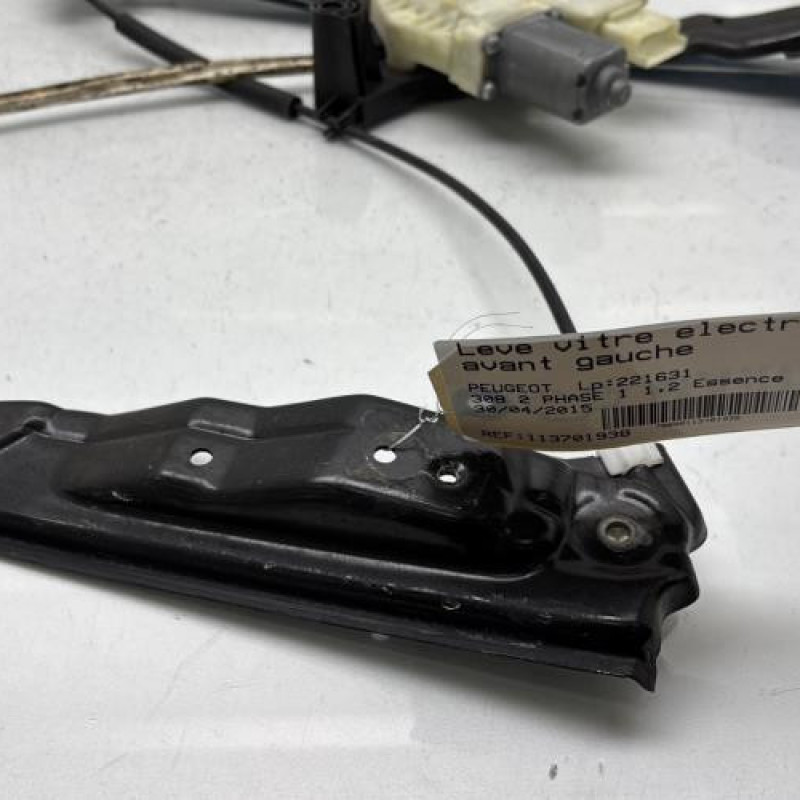 Leve vitre electrique avant gauche PEUGEOT 308 2 Photo n°4