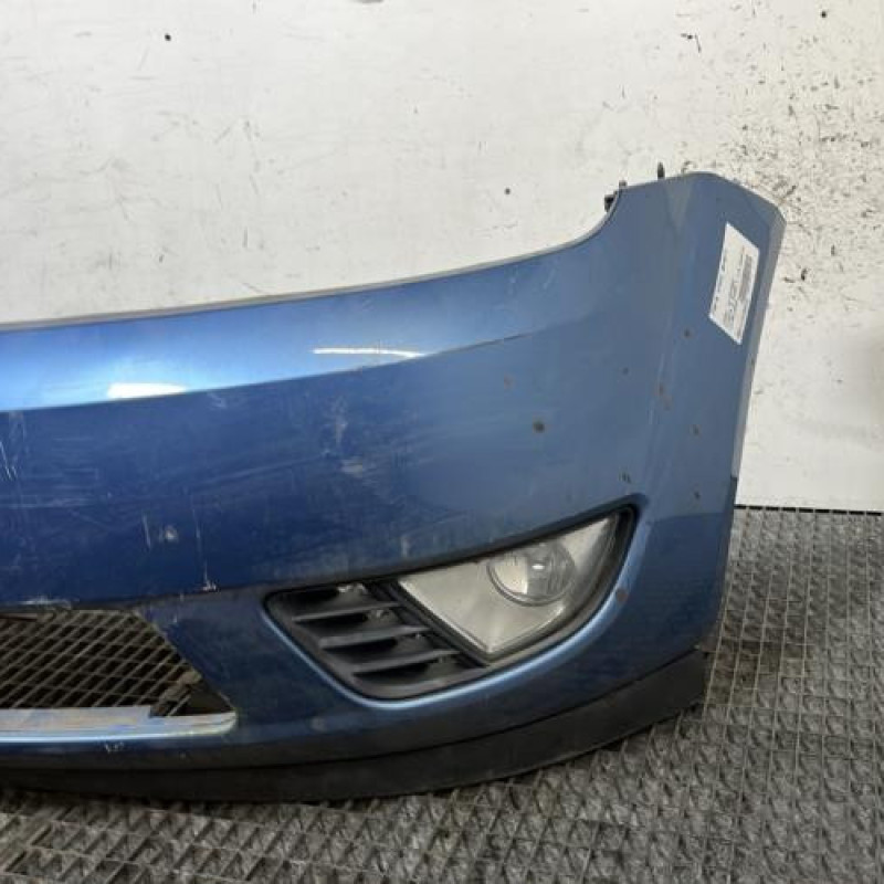 Pare choc avant FORD FIESTA 5 Photo n°3