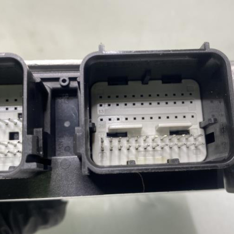 Boitier air bag FORD FIESTA 6 Photo n°3