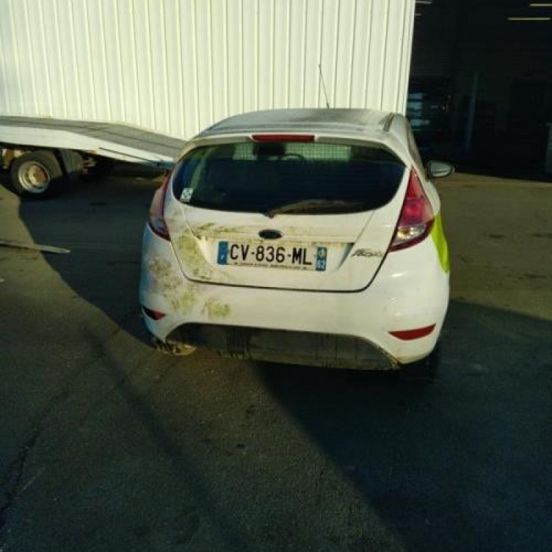 Bouton de coffre FORD FIESTA 6 Photo n°5