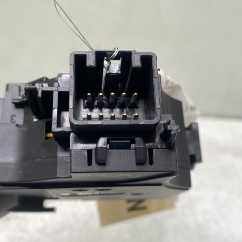 Commodo d'essuie glaces FORD FIESTA 6 Photo n°4