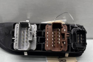 Interrupteur de leve vitre avant gauche RENAULT LAGUNA 2