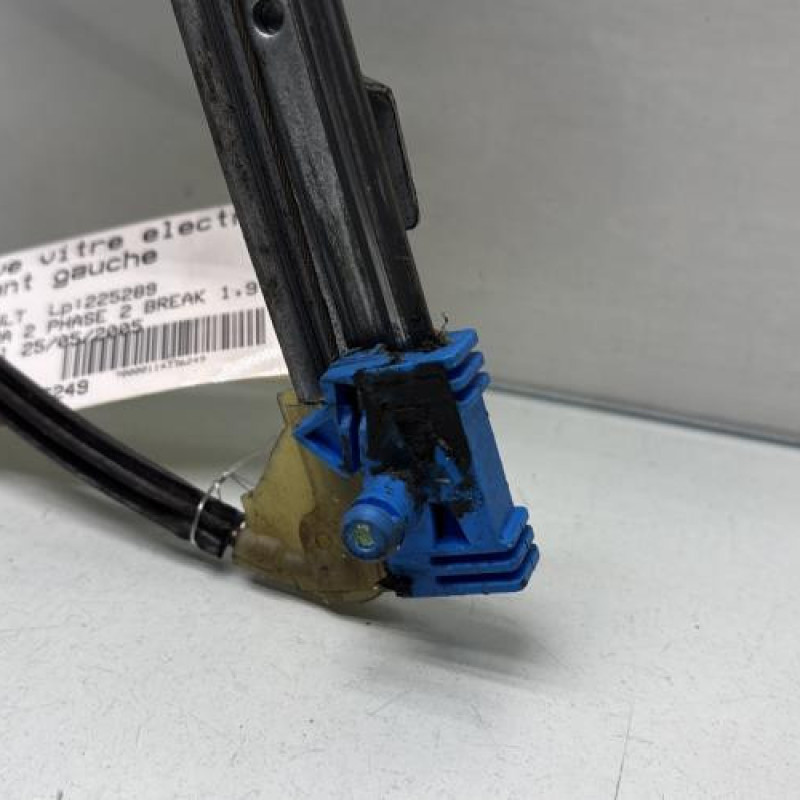 Leve vitre electrique avant gauche RENAULT LAGUNA 2 Photo n°2