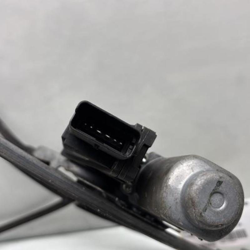 Leve vitre electrique avant gauche RENAULT LAGUNA 2 Photo n°5