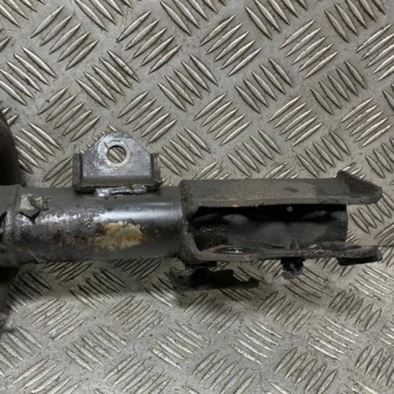 Amortisseur avant droit TOYOTA AURIS 1 Photo n°3