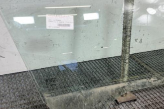 Vitre avant droit OPEL CORSA E