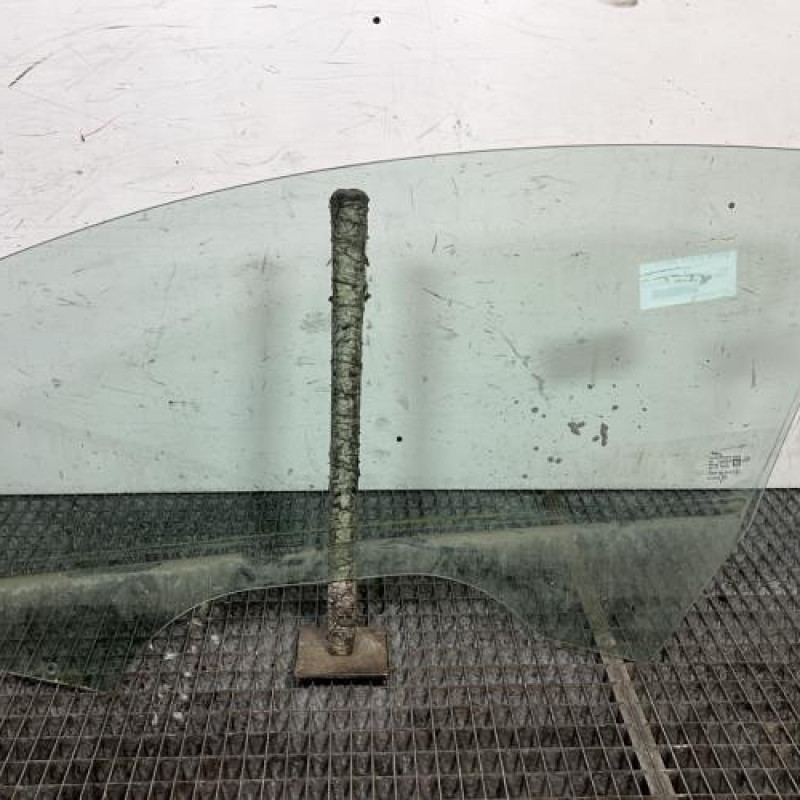 Vitre avant droit OPEL CORSA E Photo n°4