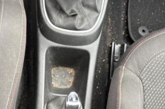 Vitre avant droit OPEL CORSA E