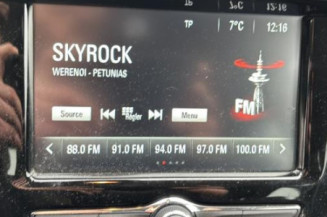 Vitre avant droit OPEL CORSA E